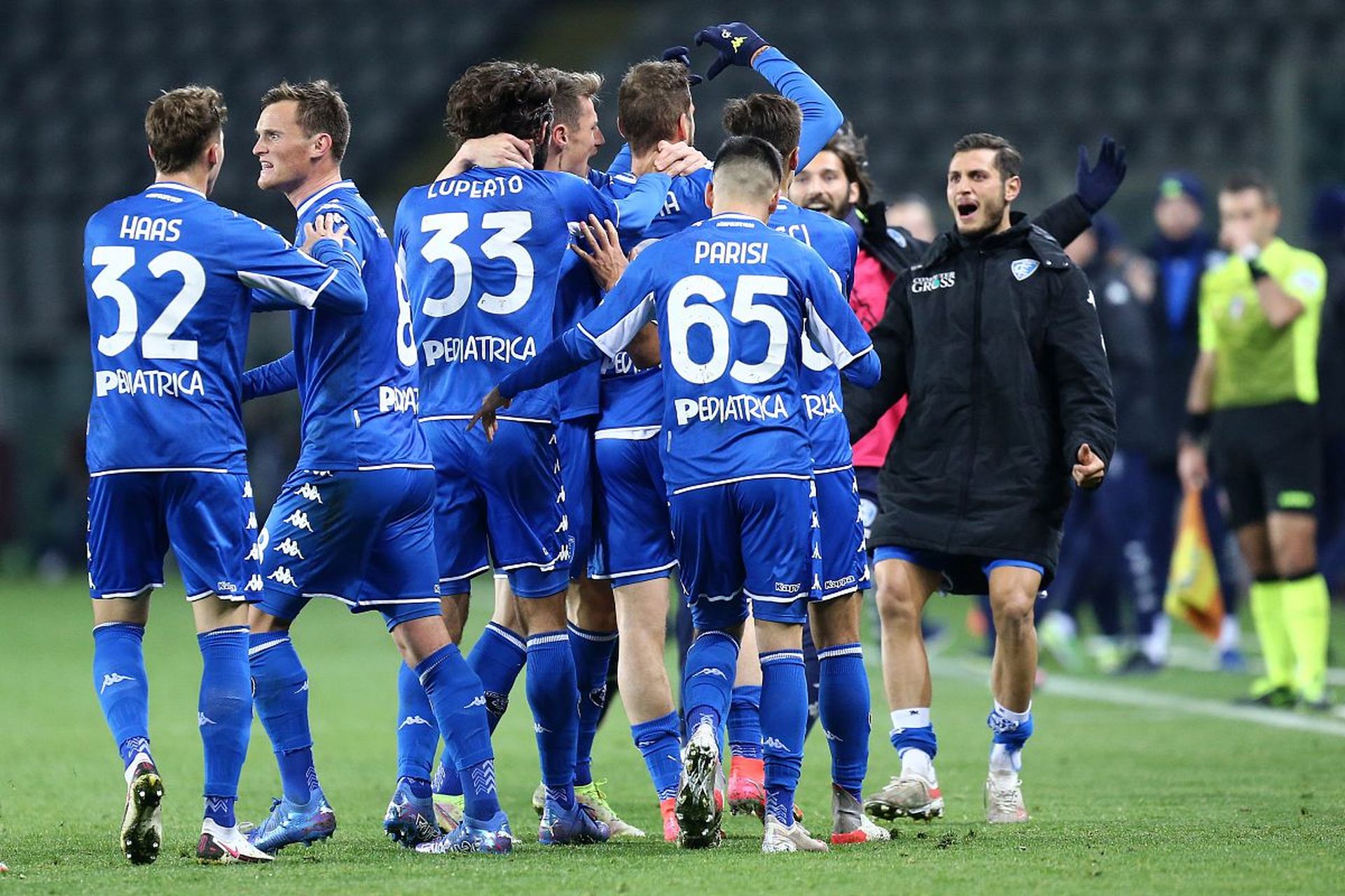 西海岸队教 西海岸队教