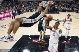 在法甲联赛 在法甲联赛