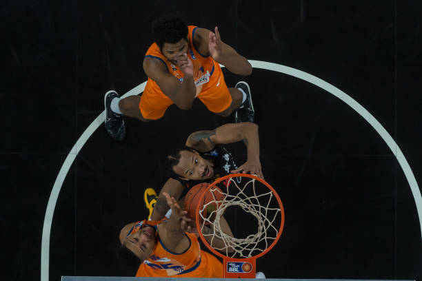 梦想而战的 梦想而战的